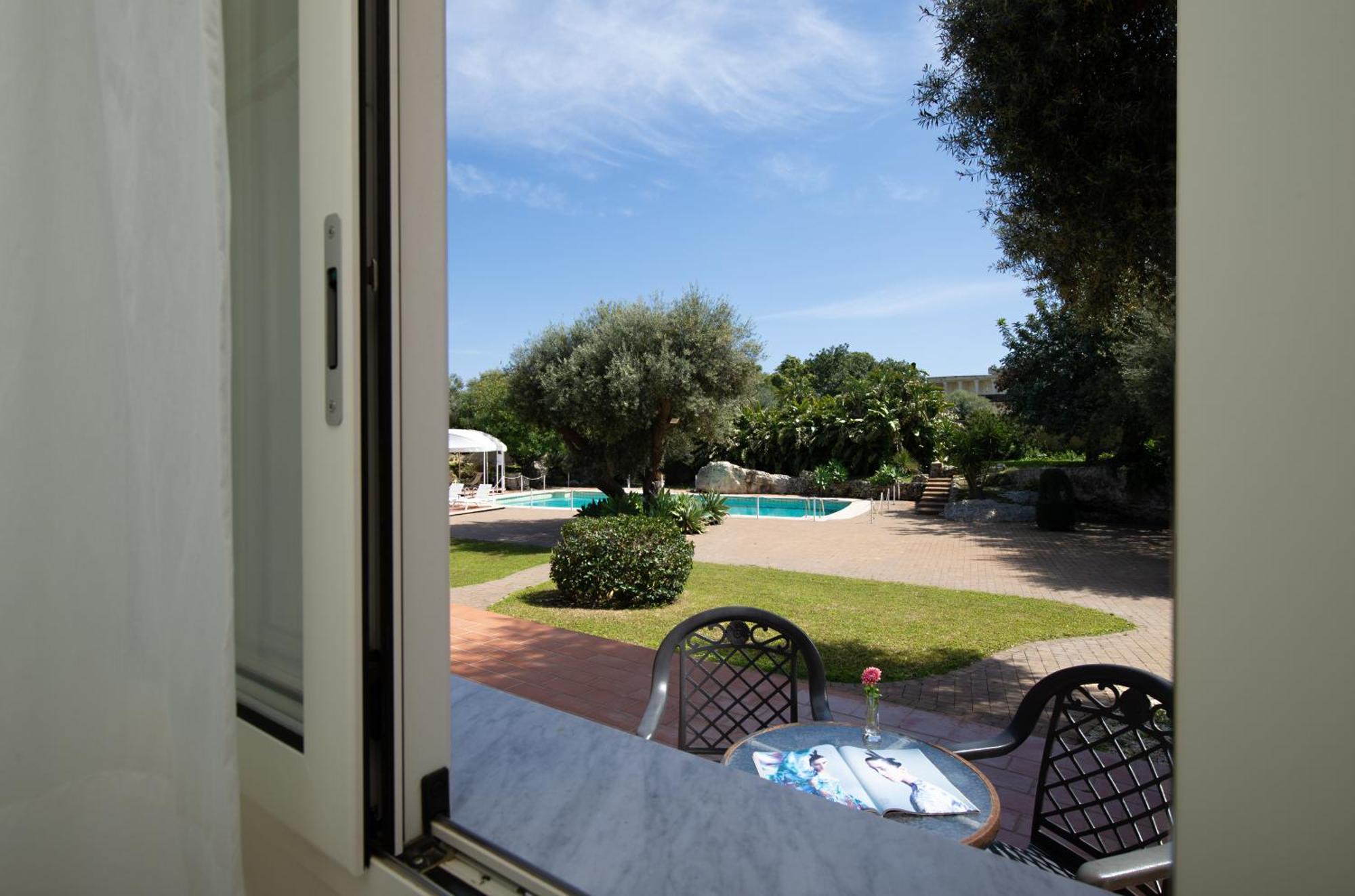 Isola Charm B&B - A Historic Villa Near Punta Del Pero Beach Syrakusa Exteriör bild